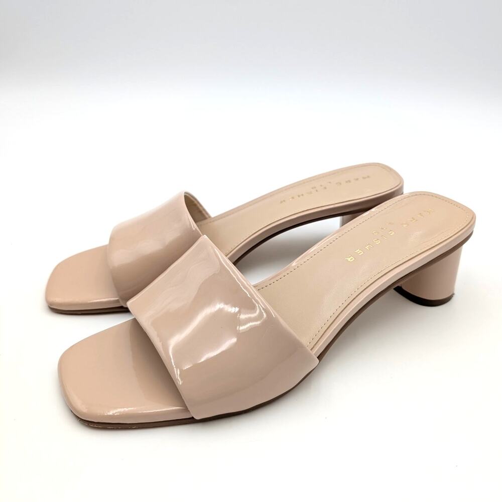 Marc Fisher LTD Nemmie Sandals Women's Light Natural Patent Leather Sz US9M EU40